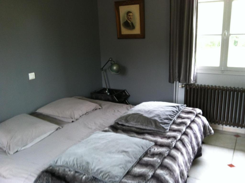 Chambres D'Hotes La Levriere Saint-Denis-le-Ferment Værelse billede