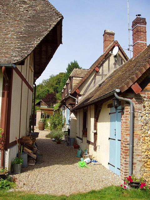 Chambres D'Hotes La Levriere Saint-Denis-le-Ferment Eksteriør billede